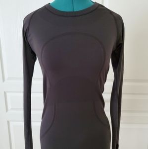 Lululemon swiftly tech long sleeve top